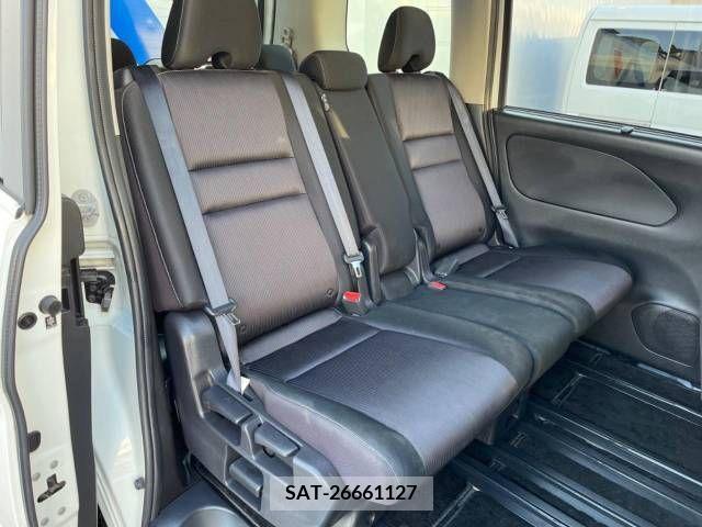 Nissan SERENA 2017-03 324929-7