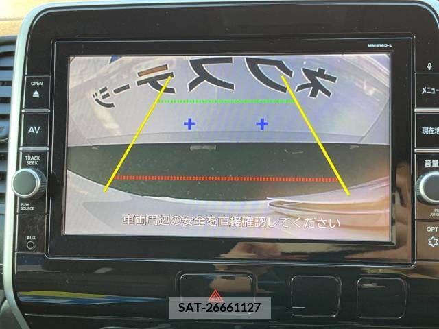 Nissan SERENA 2017-03 324929-3