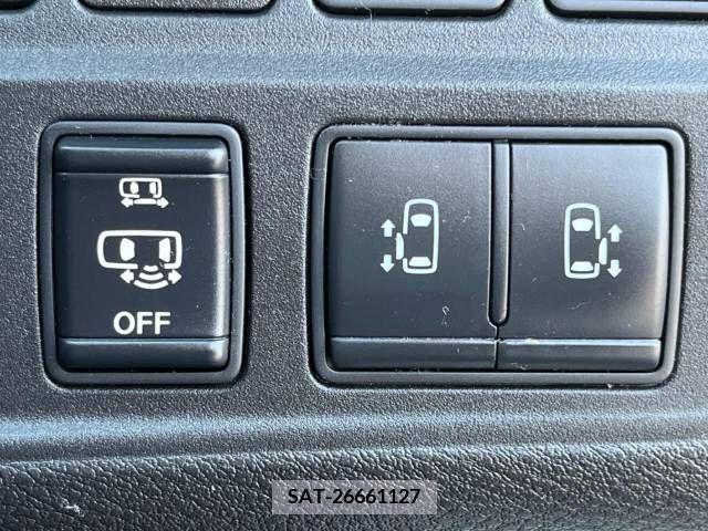 Nissan SERENA 2017-03 324929-4