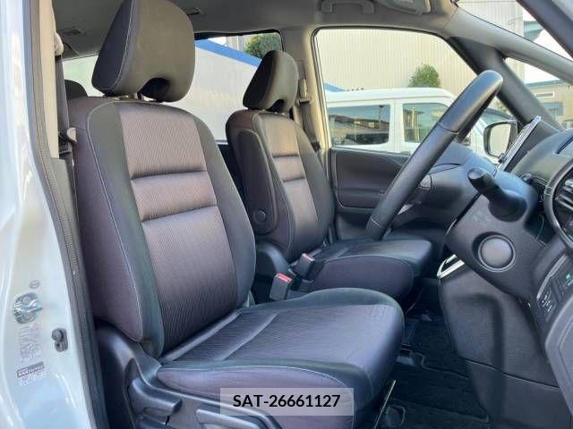 Nissan SERENA 2017-03 324929-6