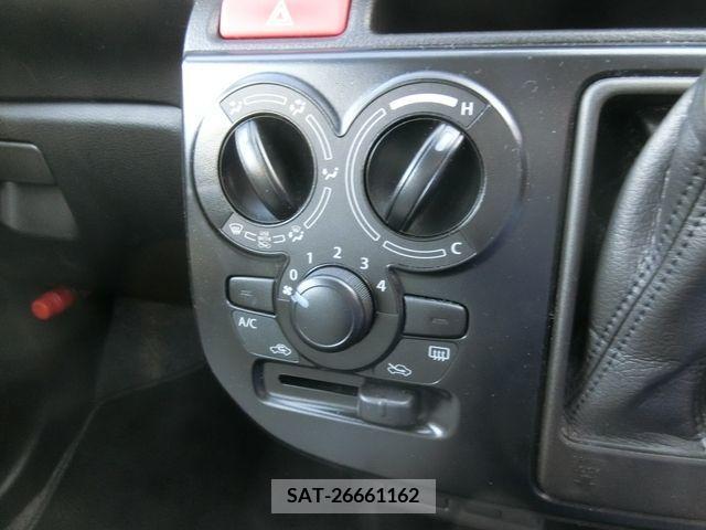 Suzuki ALTO 2017-05 221817-9