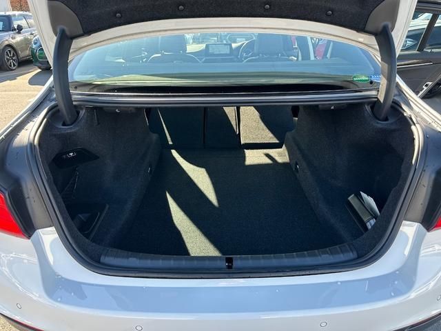Bmw 5 SERIES 2017-03 196479-13