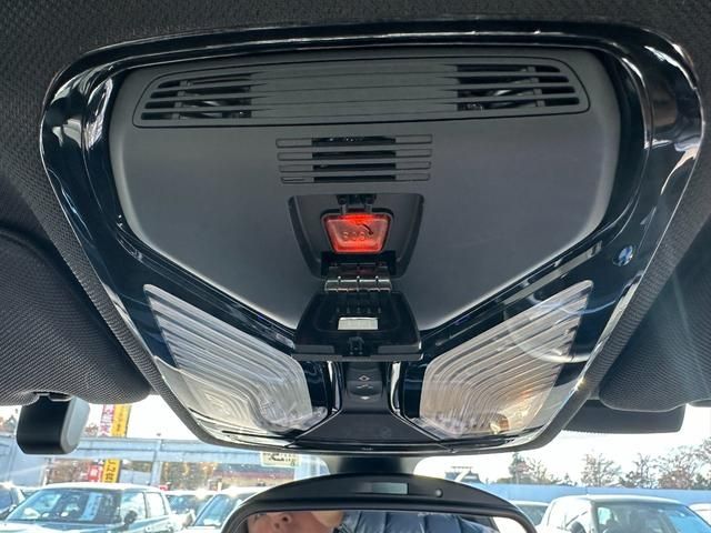 Bmw 5 SERIES 2017-03 196479-21
