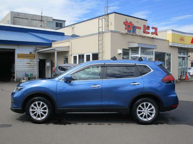 Nissan X-TRAIL 2020-07 6915-4