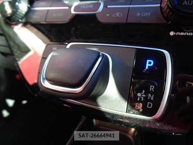 Toyota AQUA 2022-10 291894-18