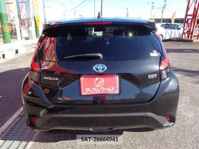 Toyota AQUA 2022-10 291894-9