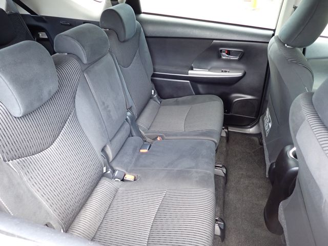 Toyota PRIUS ALPHA 2015-09 11035-14