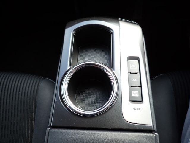 Toyota PRIUS ALPHA 2015-09 11035-10