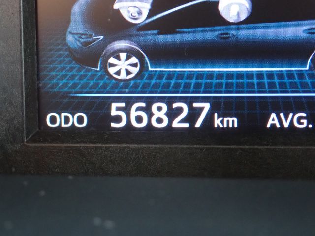Toyota PRIUS ALPHA 2015-09 11035-7