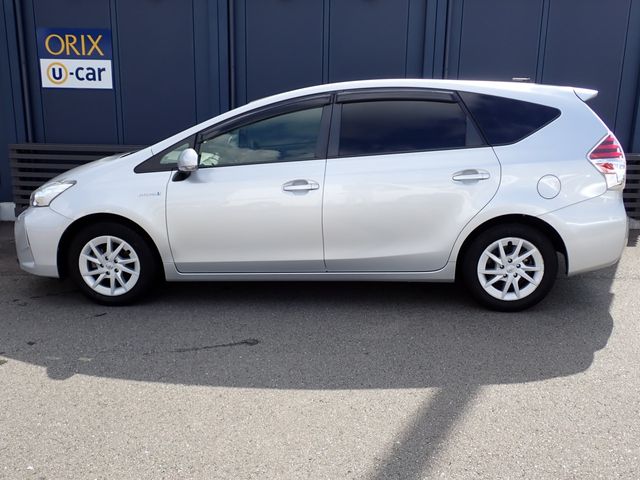 Toyota PRIUS ALPHA 2015-09 11035-20