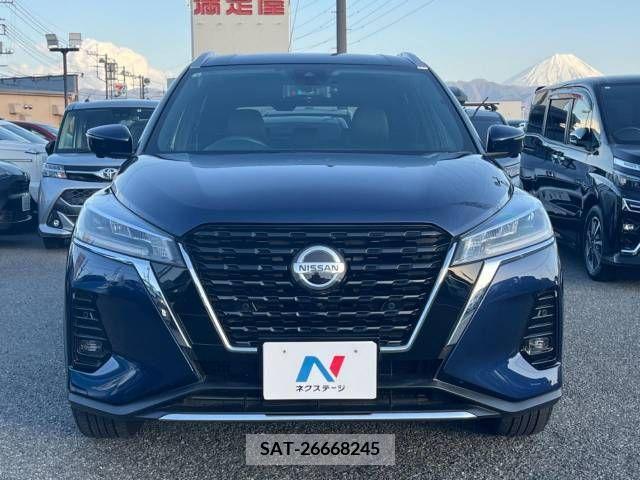 Nissan KICKS 2020-09 227983-14