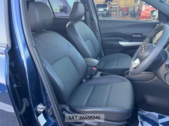 Nissan KICKS 2020-09 227983-8