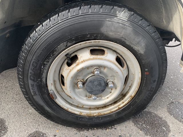 Daihatsu HIJET TRUCK 1992-01 16748-24