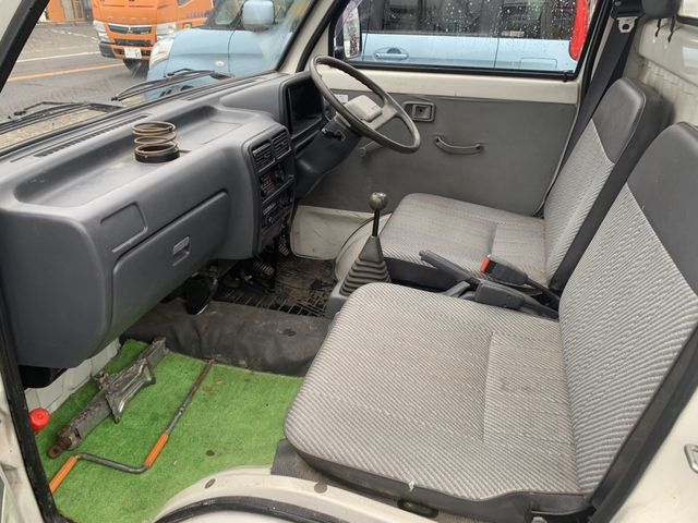 Daihatsu HIJET TRUCK 1992-01 16748-11
