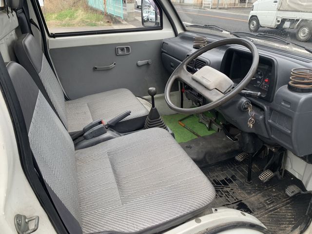 Daihatsu HIJET TRUCK 1992-01 16748-10