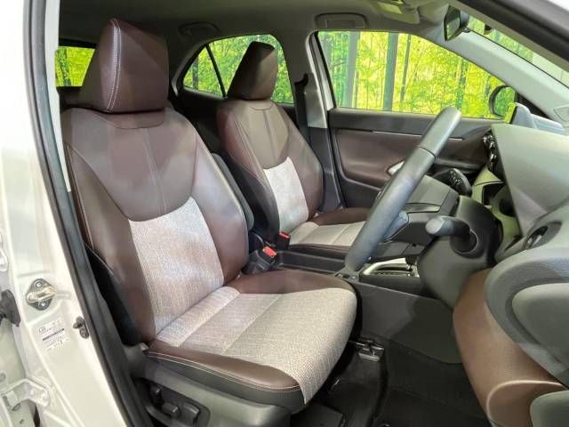 Toyota YARIS CROSS 2021-03 28864-10