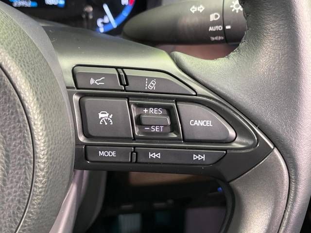 Toyota YARIS CROSS 2021-03 28864-8