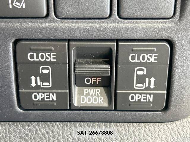 Toyota NOAH 2021-09 280393-4