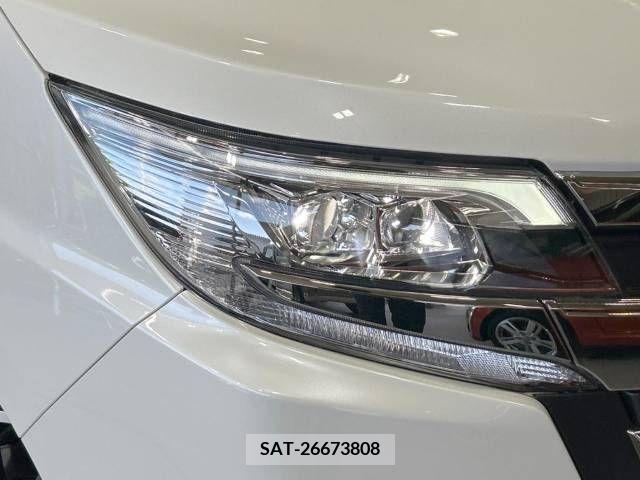 Toyota NOAH 2021-09 280393-8