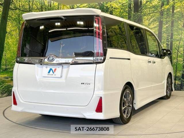 Toyota NOAH 2021-09 280393-17