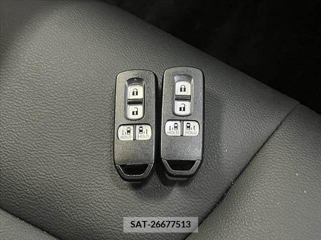 Honda N BOX 2023-08 354848-6