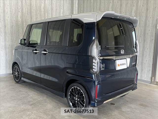 Honda N BOX 2023-08 354848-11