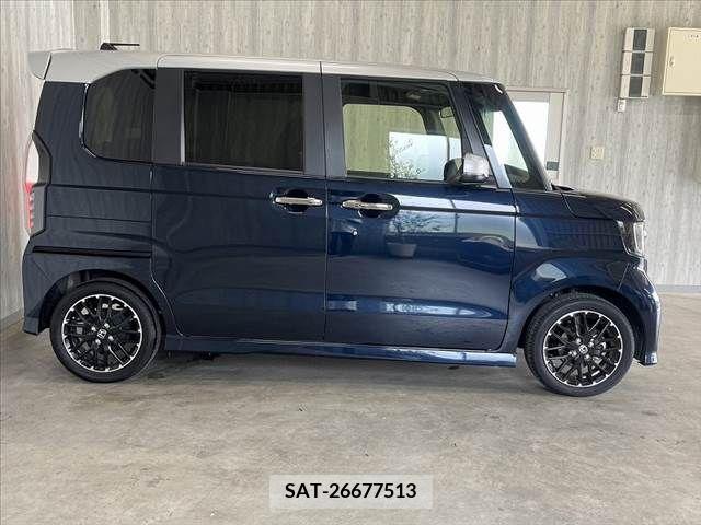 Honda N BOX 2023-08 354848-9