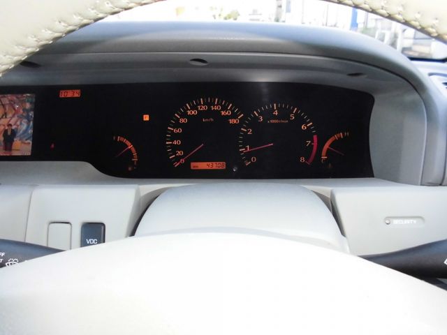 Nissan GLORIA HARDTOP 2003-10 1830-10