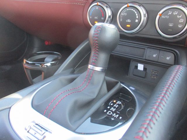 Mazda ROADSTER 2017-01 27016-15