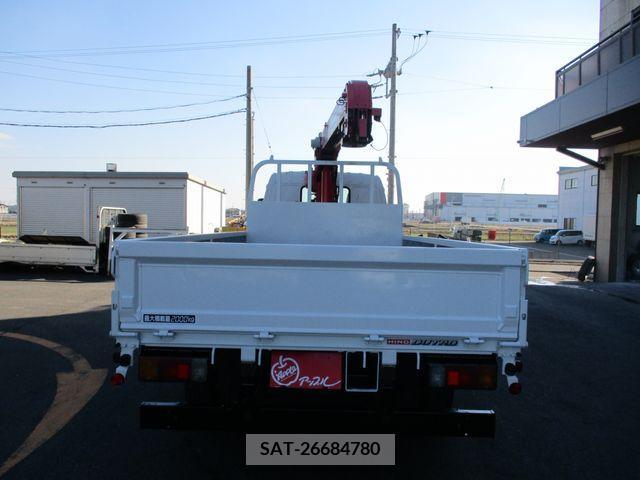 Hino DUTRO 2014-11 208800-12