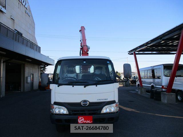 Hino DUTRO 2014-11 208800-2