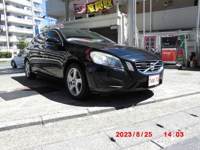 Volvo V60 2012-12 11391-0