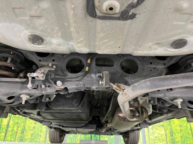 Toyota HARRIER 2015-06 195141-19