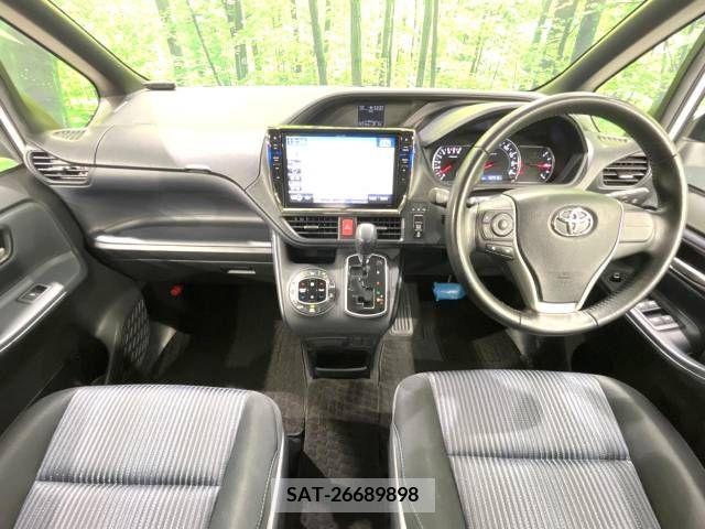 Toyota VOXY 2014-08 321425-1