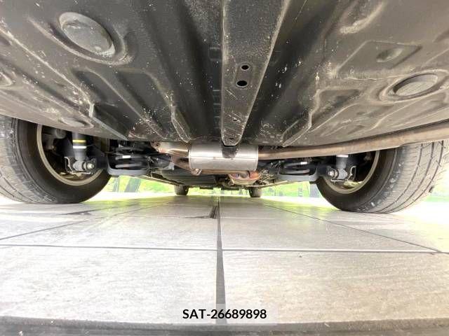 Toyota VOXY 2014-08 321425-19