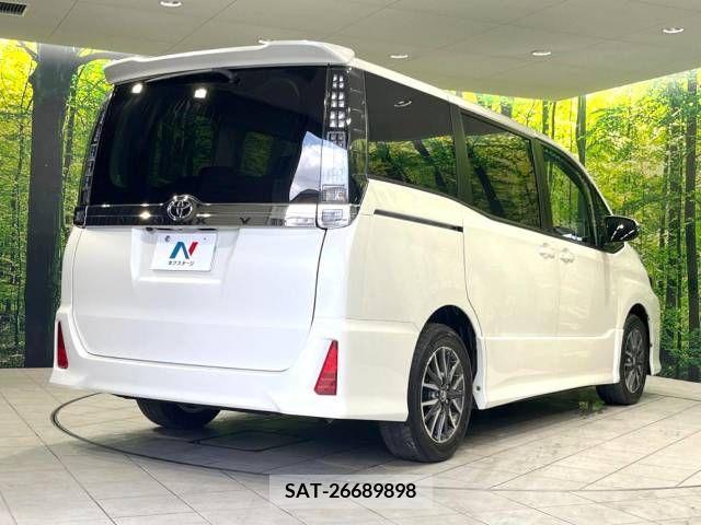 Toyota VOXY 2014-08 321425-17
