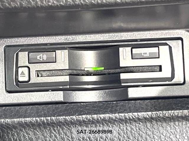 Toyota VOXY 2014-08 321425-5
