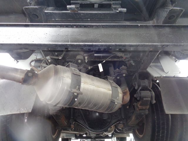 Nissan ATLAS 2015-10 181319-18