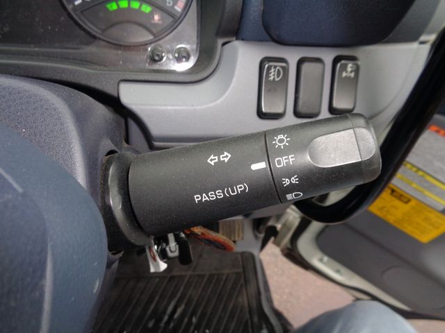 Nissan ATLAS 2015-10 181319-10
