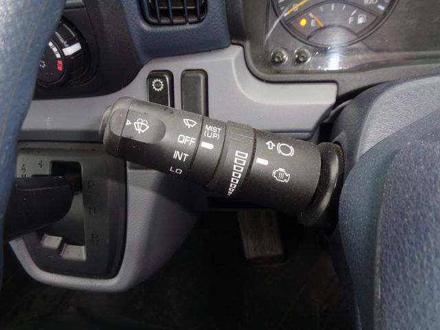Nissan ATLAS 2015-10 181319-11