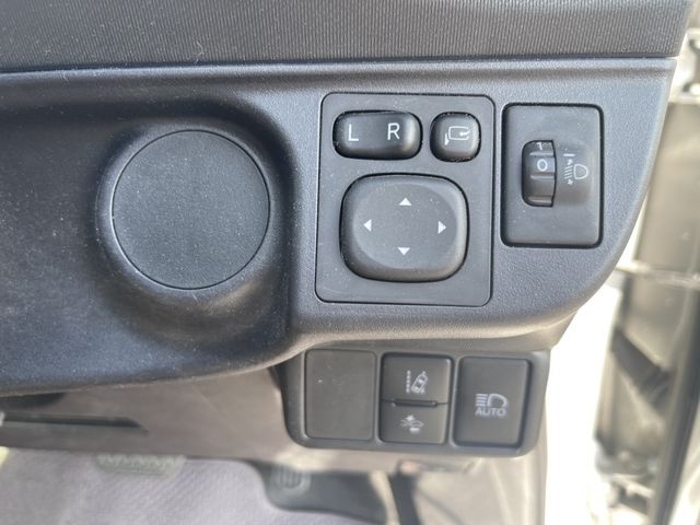 Toyota AQUA 2018-09 21453-12