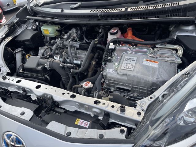 Toyota AQUA 2018-09 21453-18