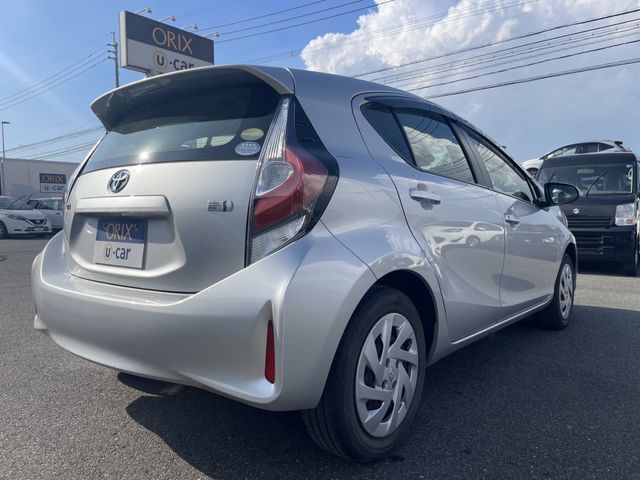 Toyota AQUA 2018-09 21453-2