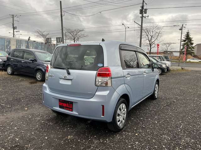 Toyota SPADE 2014-02 1052-5