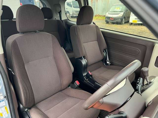 Toyota SPADE 2014-02 1052-8