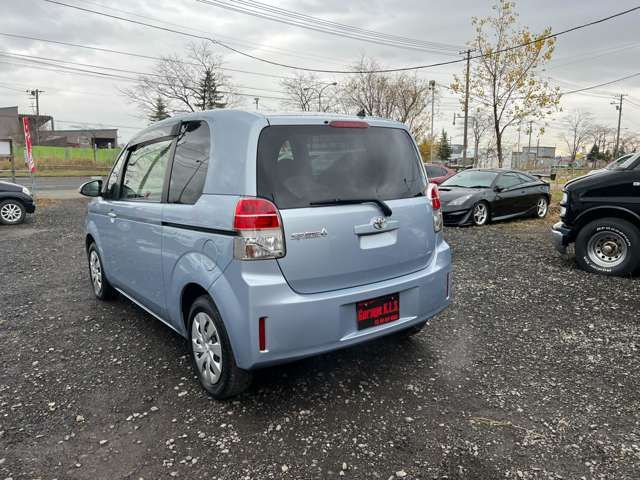 Toyota SPADE 2014-02 1052-3