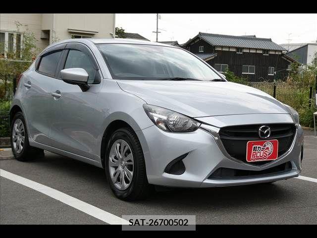 Mazda DEMIO 2019-06 359370-15