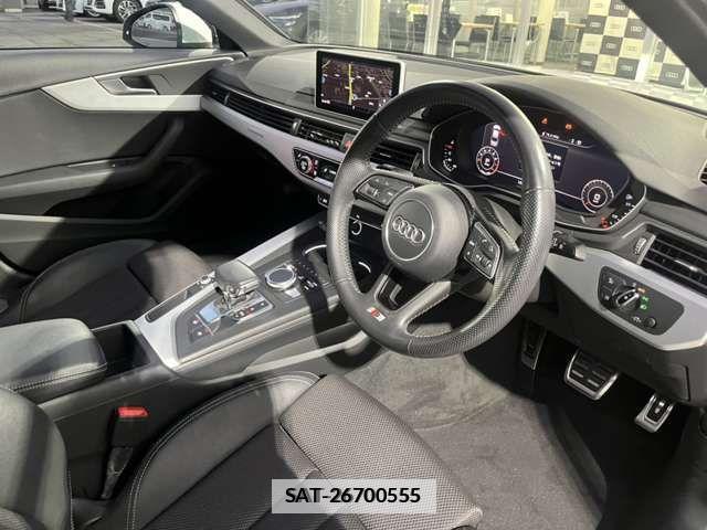 Audi A4 2017-08 215687-8