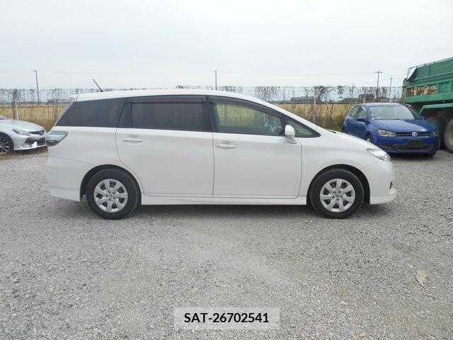 Toyota WISH 2017-02 290198-7