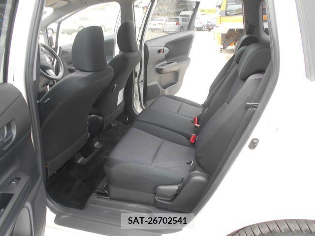 Toyota WISH 2017-02 290198-12